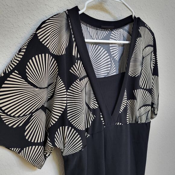 Womens Top PerSeption Concept Size Large Black Short Sleeve Blouse Empire Waist - Picture 5 of 9